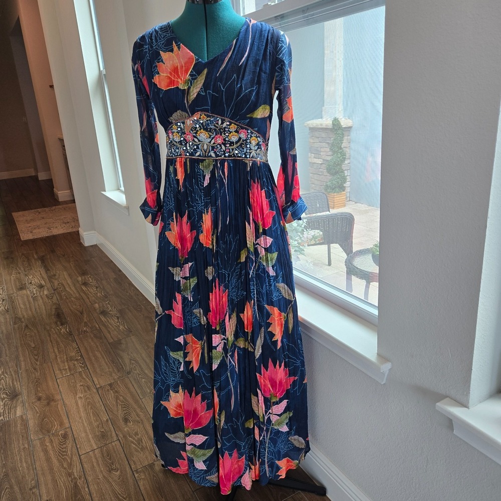 Women's Maxi Dress Embroidered Floral on Navy Micro-pleated Full Skirt Sz Medium